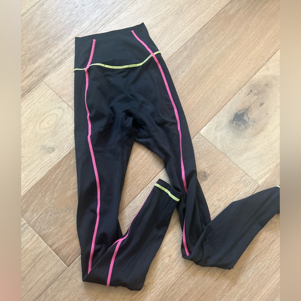 Buffbunny contrast stitch leggings